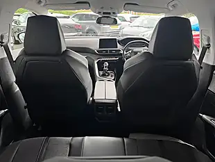 Used 2018 Peugeot 3008 Allure Grey - Interior and Exterior details 9
