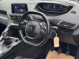 Used 2018 Peugeot 3008 Allure Grey - Interior and Exterior details 14