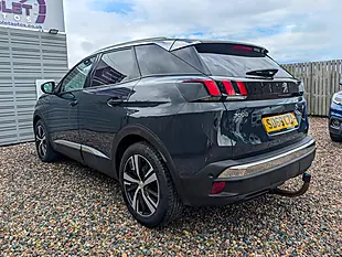 Used 2018 Peugeot 3008 Allure Grey - Interior and Exterior details 4