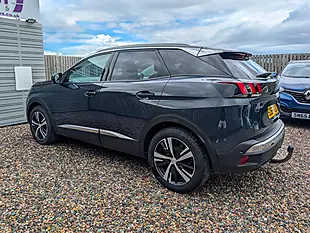 Used 2018 Peugeot 3008 Allure Grey - Interior and Exterior details 9