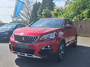 Used 2018 Peugeot 3008 Allure Red - Interior and Exterior details 3