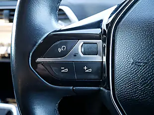 Used 2018 Peugeot 3008 Allure Ultimate Red - Interior and Exterior details 15