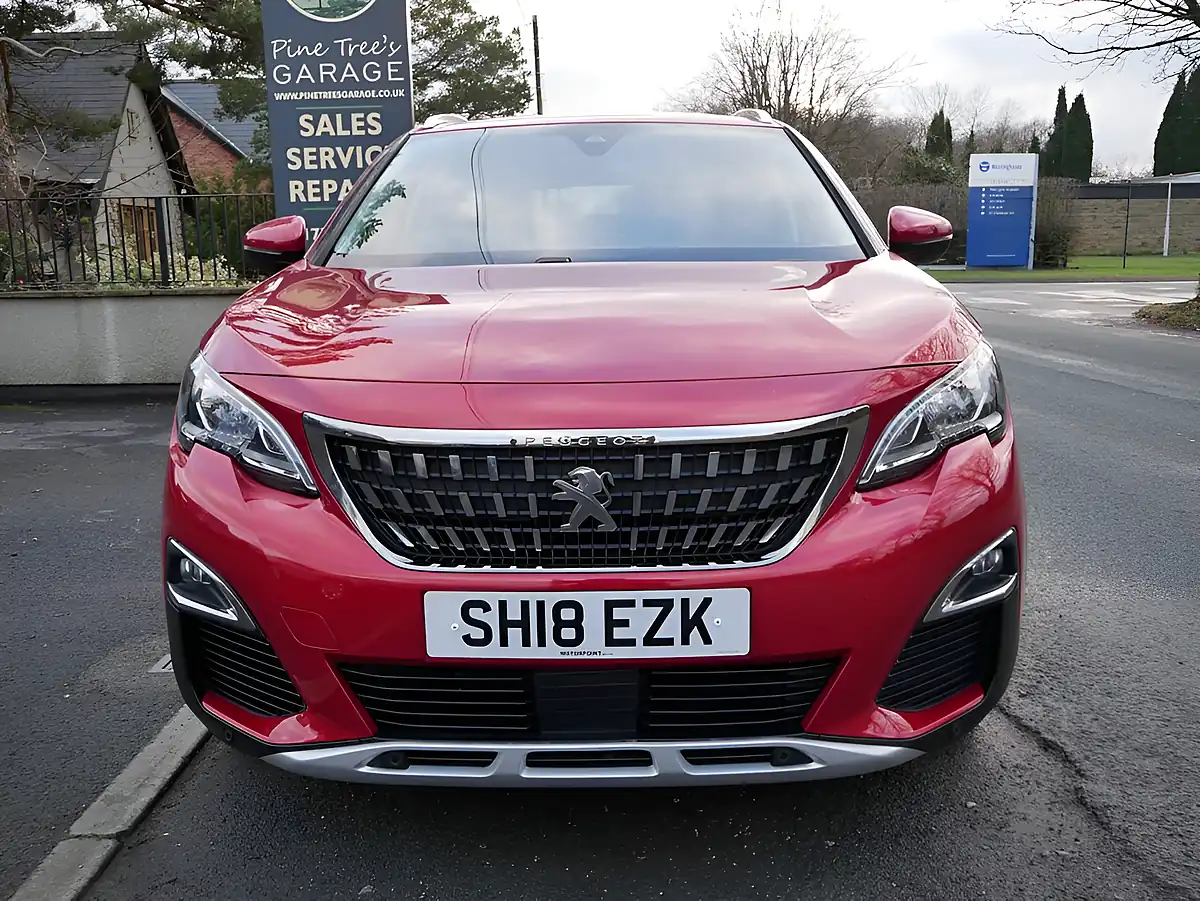 Used 2018 Peugeot 3008 Allure Ultimate Red - Interior and Exterior details 6