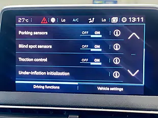Used 2018 Peugeot 3008 Allure White - Interior and Exterior details 19