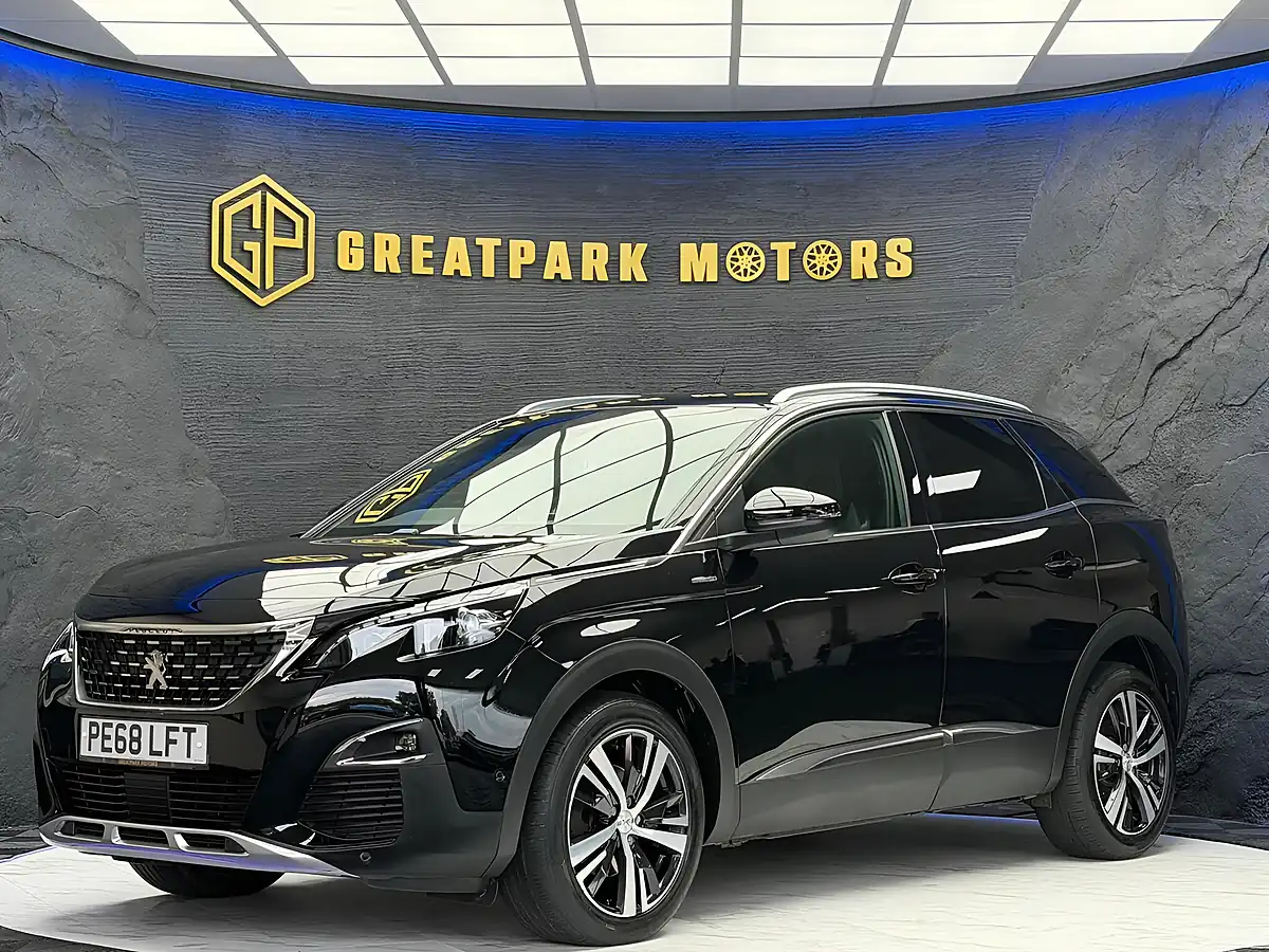 Used 2018 Peugeot 3008 GT Line Black - Front View