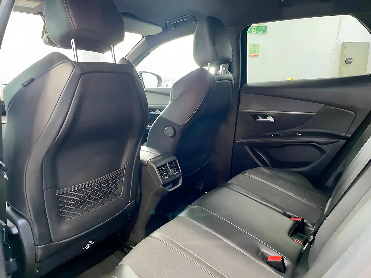 Used 2018 Peugeot 3008 GT Line Black - Interior and Exterior details 16