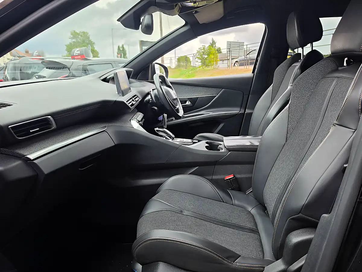 Used 2018 Peugeot 3008 GT Line Black - Interior and Exterior details 13