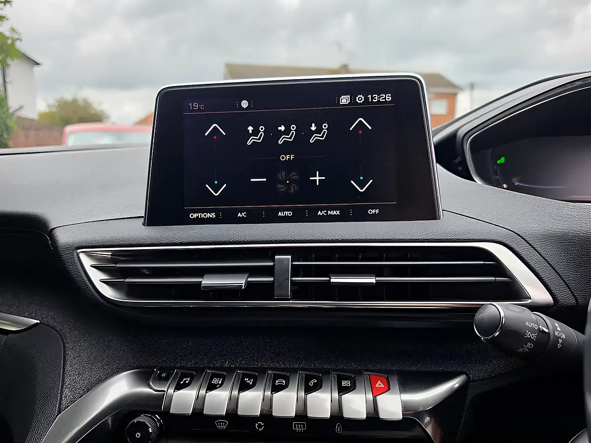 Used 2018 Peugeot 3008 GT Line Black - Interior and Exterior details 16