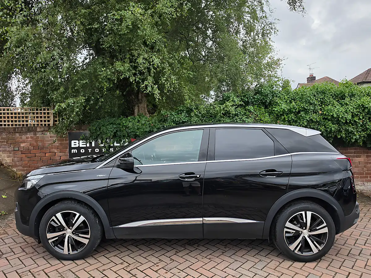 Used 2018 Peugeot 3008 GT Line Black - Interior and Exterior details 4