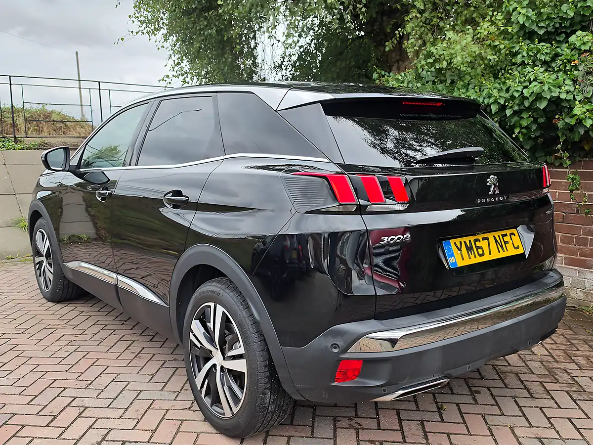 Used 2018 Peugeot 3008 GT Line Black - Interior and Exterior details 5