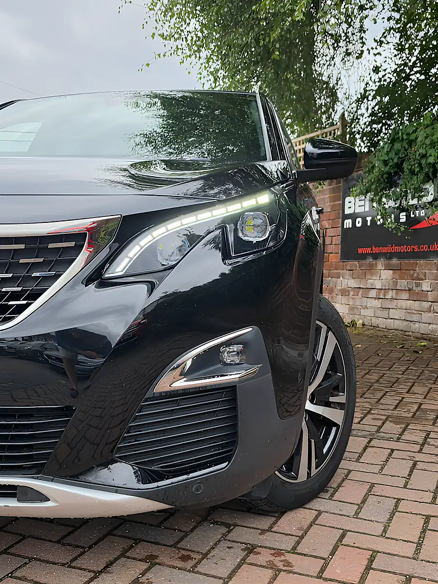 Used 2018 Peugeot 3008 GT Line Black - Interior and Exterior details 8