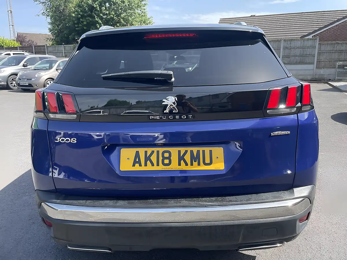 Used 2018 Peugeot 3008 GT Line Blue - Interior and Exterior details 6