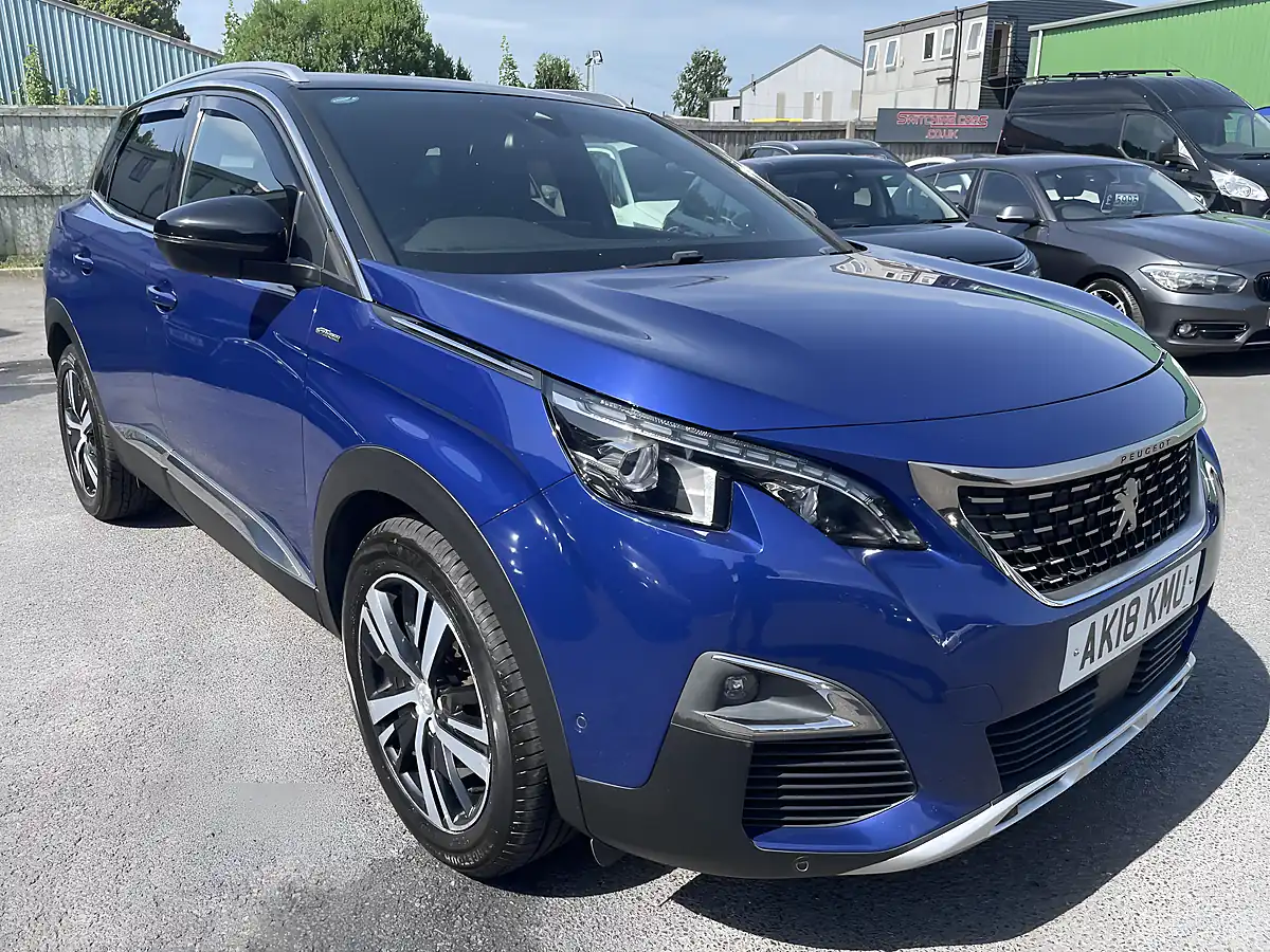 Used 2018 Peugeot 3008 GT Line Blue - Interior and Exterior details 9