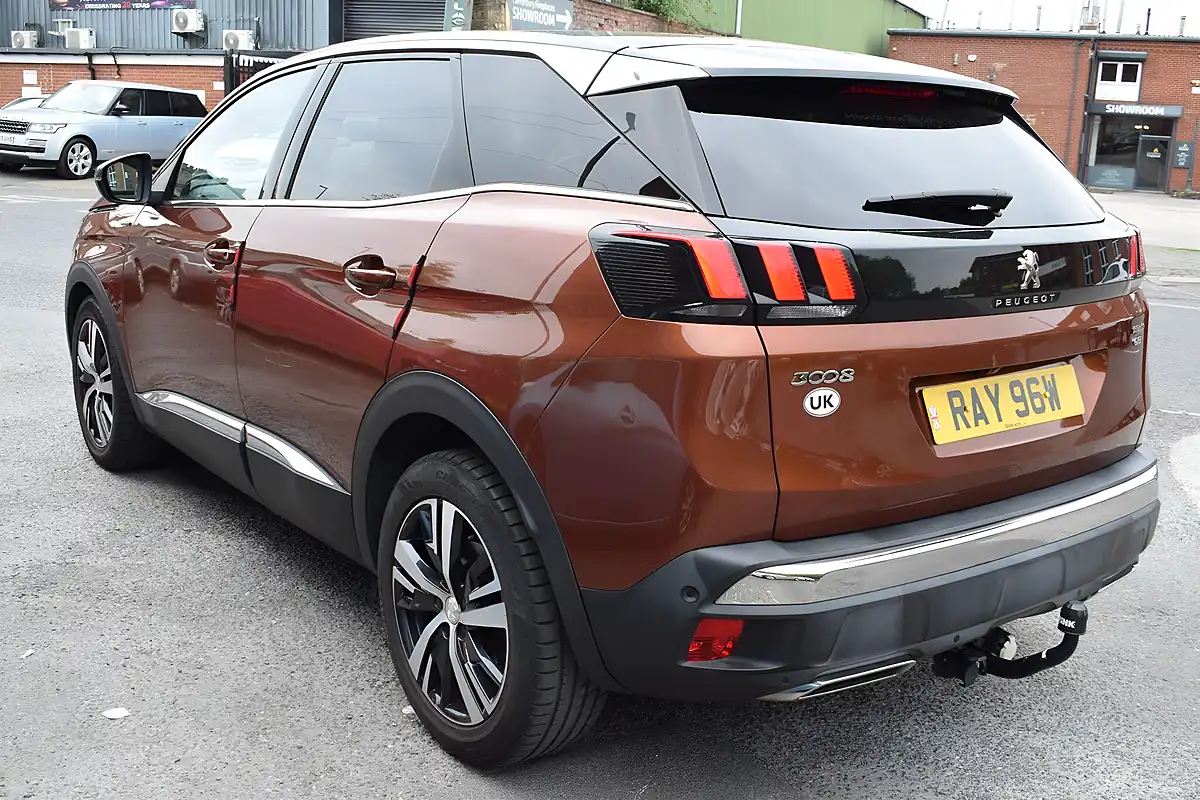 Used 2018 Peugeot 3008 GT Line Bronze - Interior and Exterior details 19