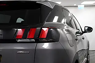 Used 2018 Peugeot 3008 GT Line Grey - Interior and Exterior details 12