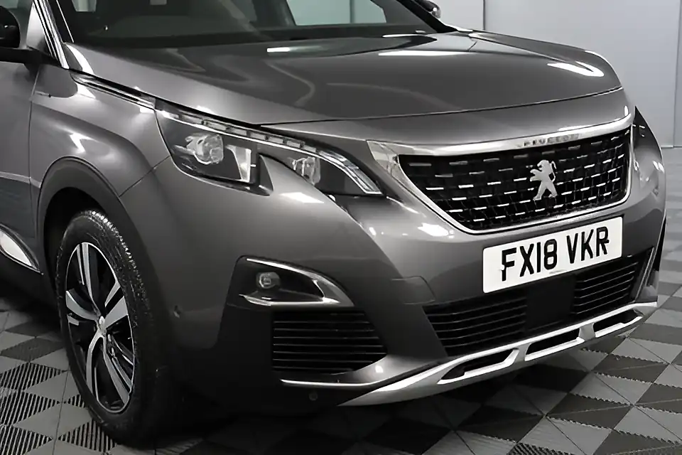 Used 2018 Peugeot 3008 GT Line Grey - Interior and Exterior details 13
