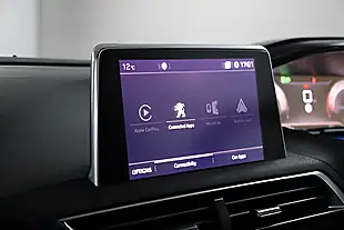 Used 2018 Peugeot 3008 GT Line Grey - Interior and Exterior details 17