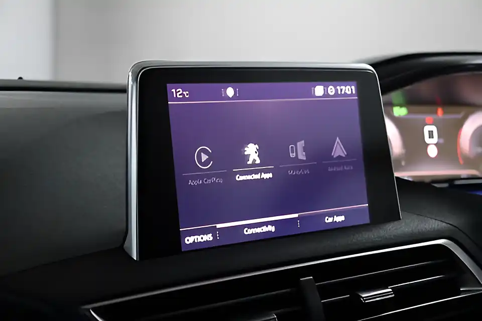 Used 2018 Peugeot 3008 GT Line Grey - Interior and Exterior details 17