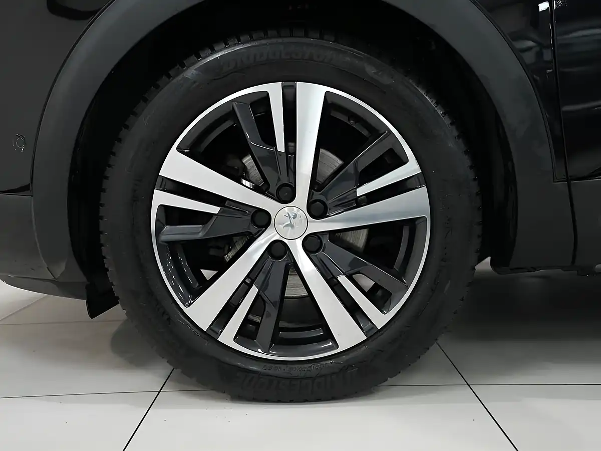 Used 2018 Peugeot 3008 GT Line Nera Black - Interior and Exterior details 6
