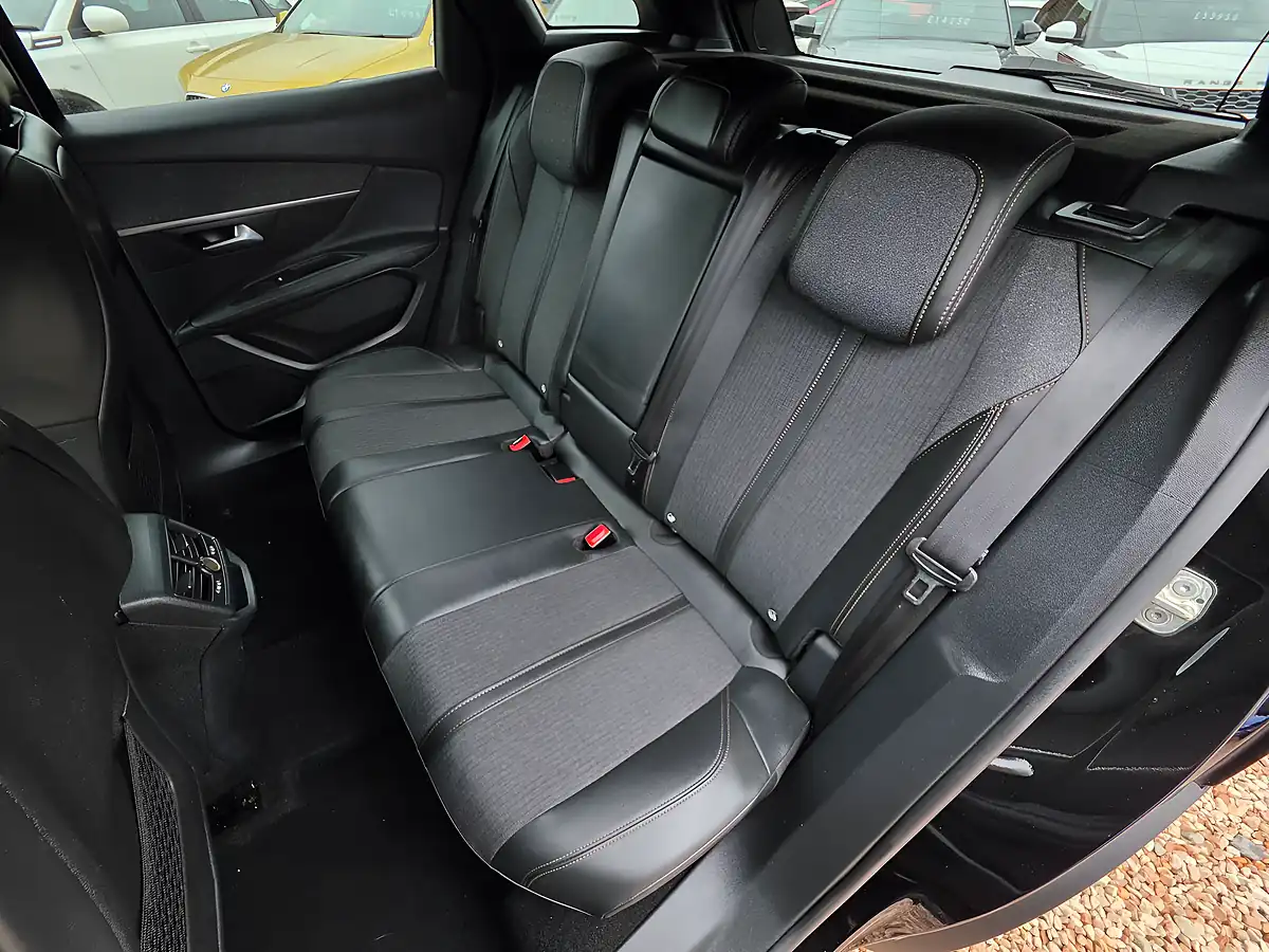Used 2018 Peugeot 3008 GT Line Nera Black Metallic - Interior and Exterior details 10