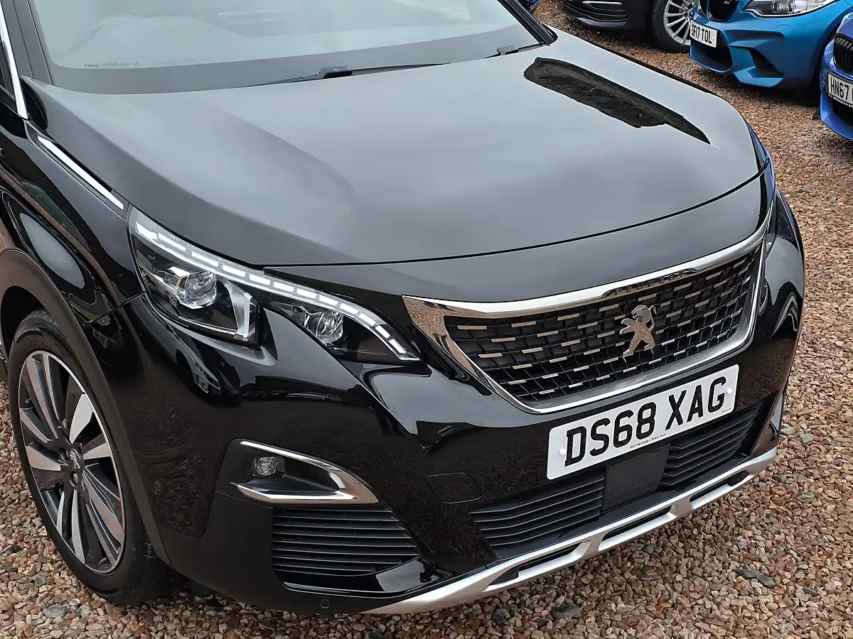 Used 2018 Peugeot 3008 GT Line Nera Black Metallic - Interior and Exterior details 2