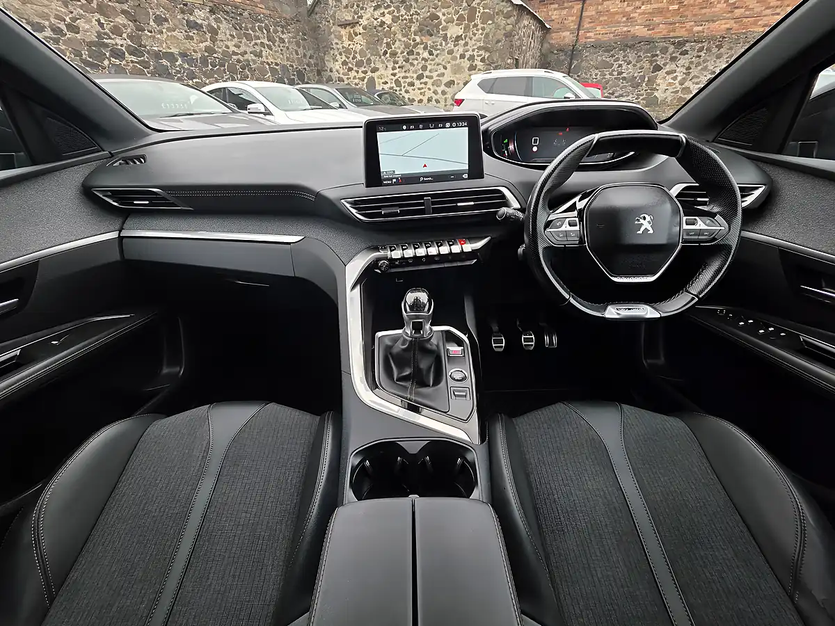 Used 2018 Peugeot 3008 GT Line Nera Black Metallic - Interior and Exterior details 7