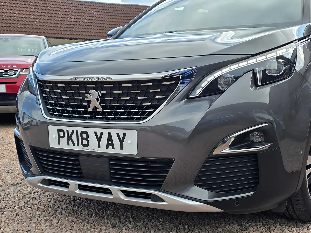Used 2018 Peugeot 3008 GT Line Nimbus Grey Metallic - Interior and Exterior details 6