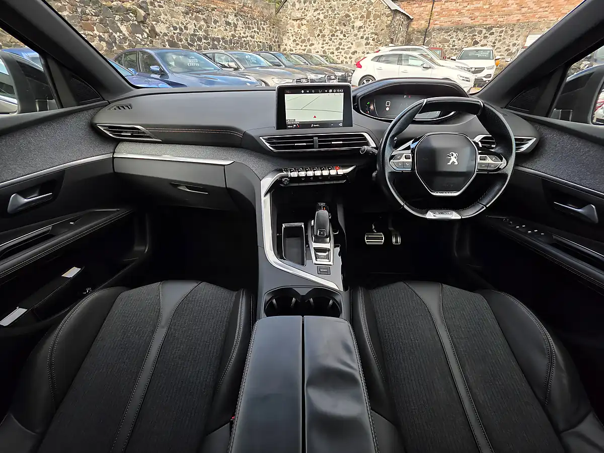 Used 2018 Peugeot 3008 GT Line Nimbus Grey Metallic - Interior and Exterior details 7