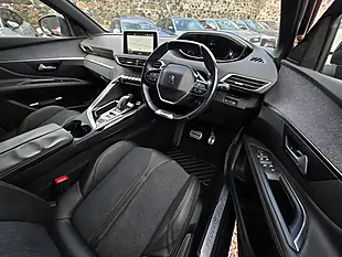 Used 2018 Peugeot 3008 GT Line Nimbus Grey Metallic - Interior and Exterior details 8