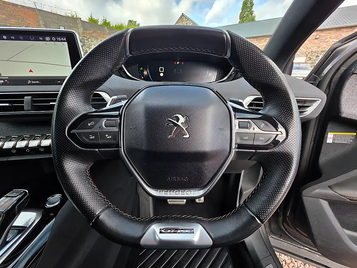 Used 2018 Peugeot 3008 GT Line Nimbus Grey Metallic - Interior and Exterior details 9
