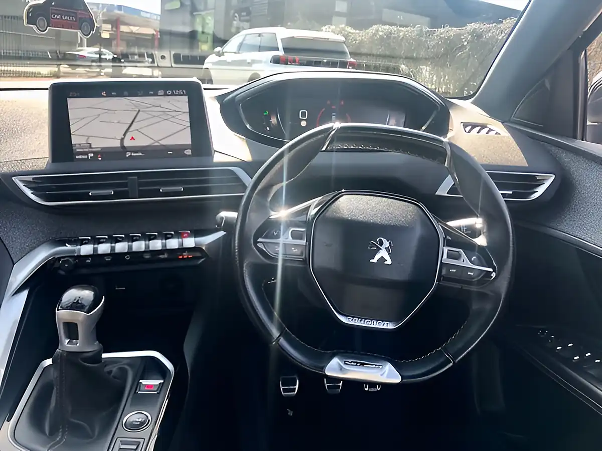 Used 2018 Peugeot 3008 GT Line Premium Black - Interior and Exterior details 11