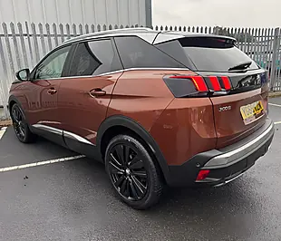 Used 2018 Peugeot 3008 GT Line Premium Bronze - Interior and Exterior details 4