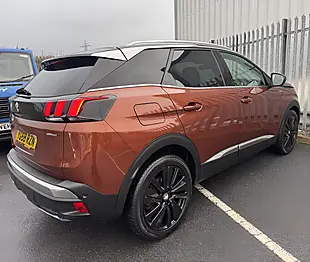 Used 2018 Peugeot 3008 GT Line Premium Bronze - Interior and Exterior details 5