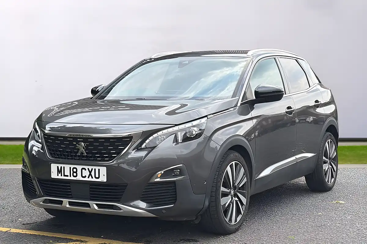 Used 2018 Peugeot 3008 GT Line Premium Grey - Interior and Exterior details 3