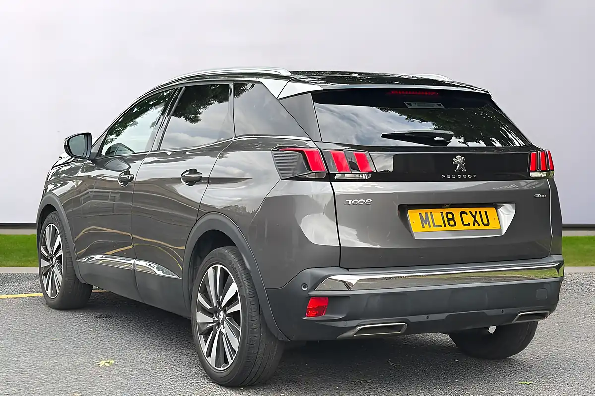 Used 2018 Peugeot 3008 GT Line Premium Grey - Interior and Exterior details 5