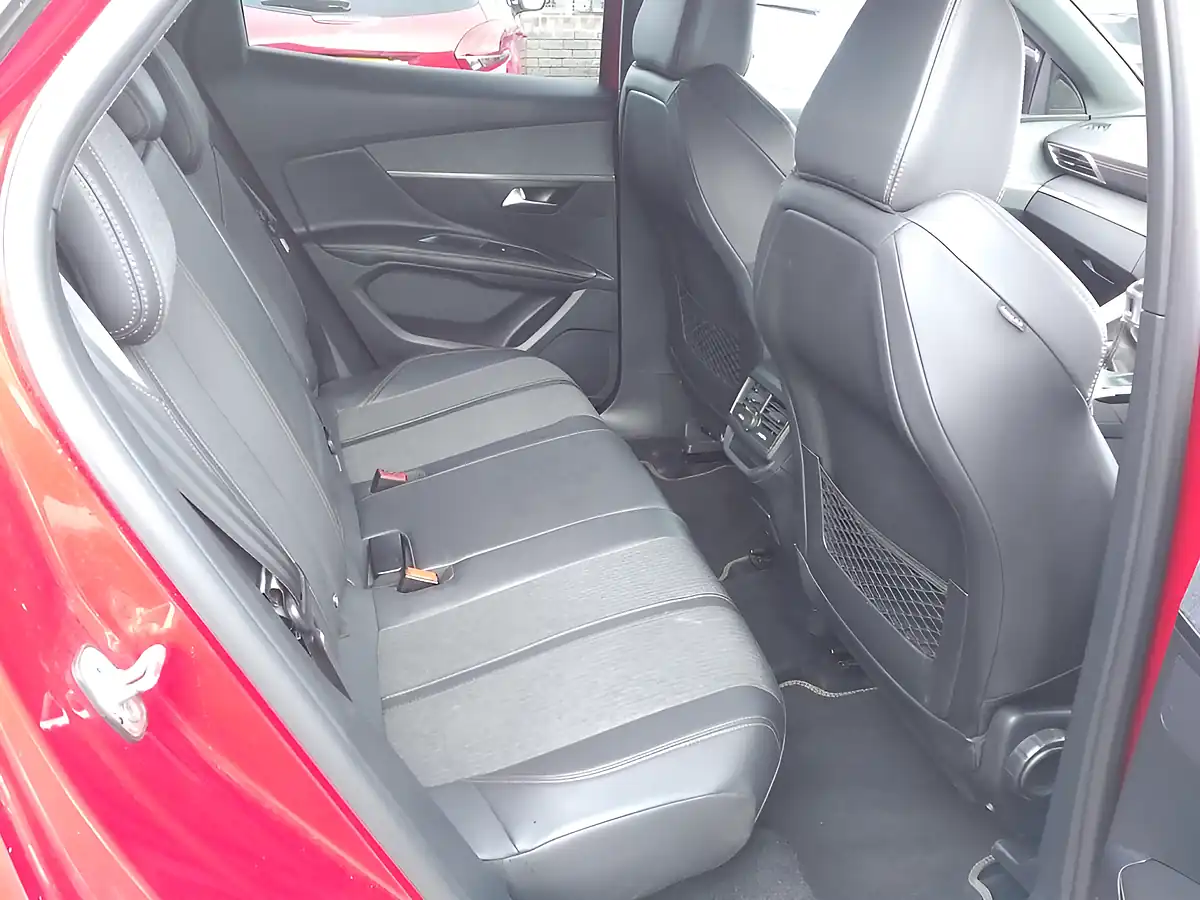 Used 2018 Peugeot 3008 GT Line Premium Red - Interior and Exterior details 11