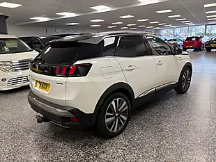 Used 2018 Peugeot 3008 GT Line Premium White - Interior and Exterior details 10