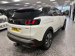 Used 2018 Peugeot 3008 GT Line Premium White - Interior and Exterior details 11