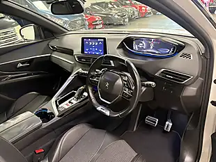 Used 2018 Peugeot 3008 GT Line Premium White - Interior and Exterior details 16