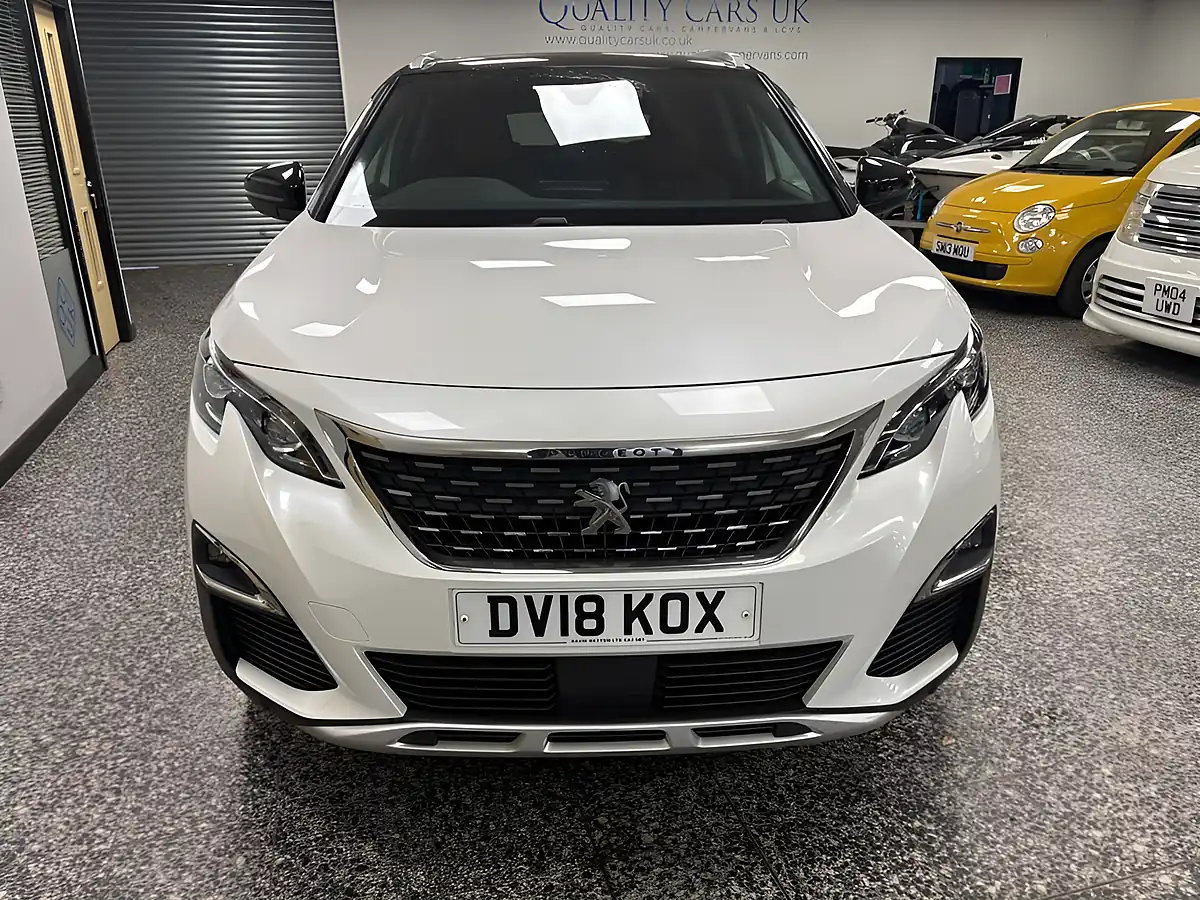 Used 2018 Peugeot 3008 GT Line Premium White - Interior and Exterior details 8