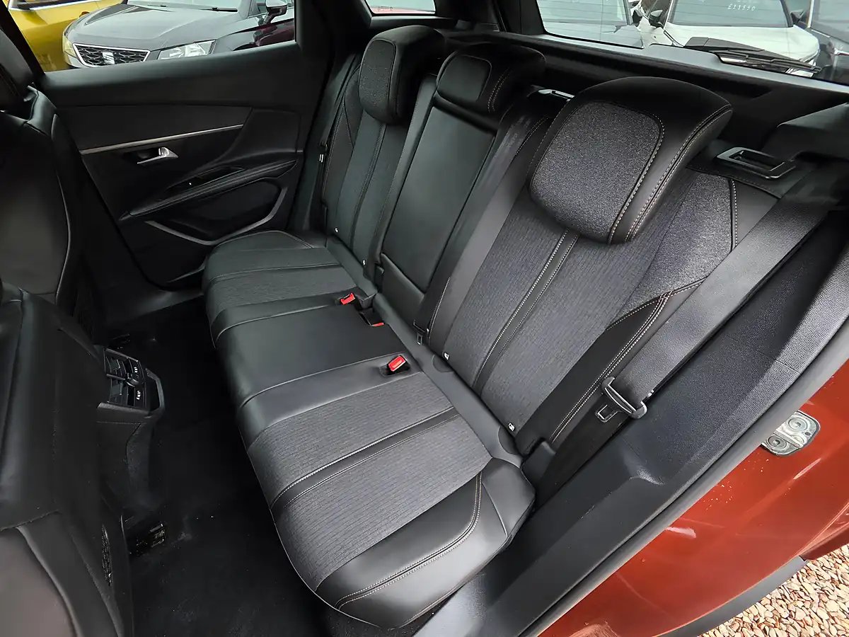 Used 2018 Peugeot 3008 GT Line Sunset Copper Metallic - Interior and Exterior details 12