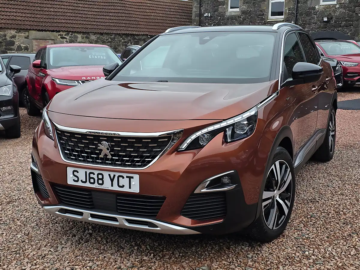 Used 2018 Peugeot 3008 GT Line Sunset Copper Metallic - Interior and Exterior details 5