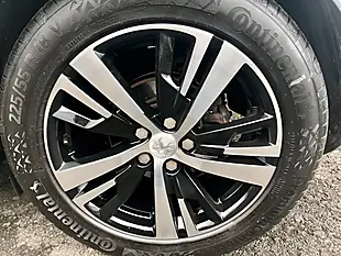 Used 2018 Peugeot 3008 GT Line White - Interior and Exterior details 15