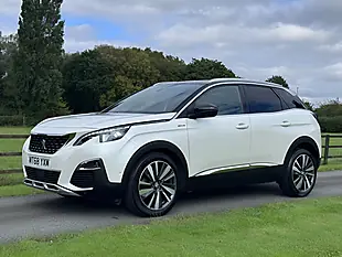 Used 2018 Peugeot 3008 GT Line White - Interior and Exterior details 8