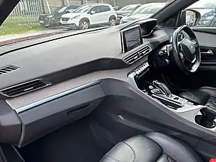 Used 2018 Peugeot 3008 GT Red - Interior and Exterior details 3