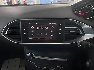 Used 2018 Peugeot 308 Allure Blue - Interior and Exterior details 13