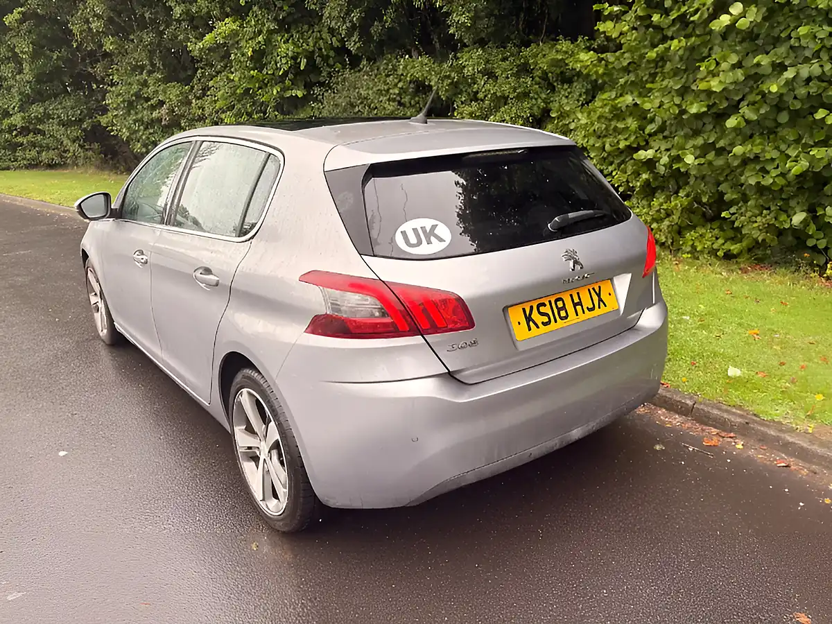Used 2018 Peugeot 308 Allure Grey - Interior and Exterior details 9