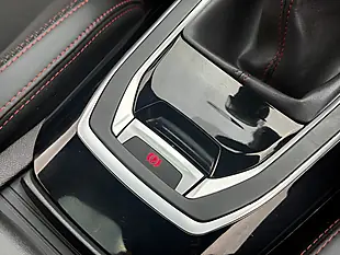 Used 2018 Peugeot 308 GT Line Blue - Interior and Exterior details 20