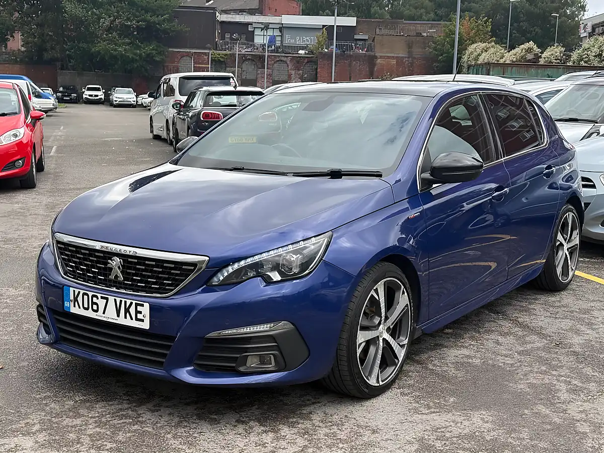 Used 2018 Peugeot 308 GT Line Blue - Interior and Exterior details 4