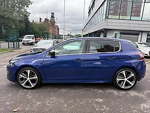Used 2018 Peugeot 308 GT Line Blue - Interior and Exterior details 7